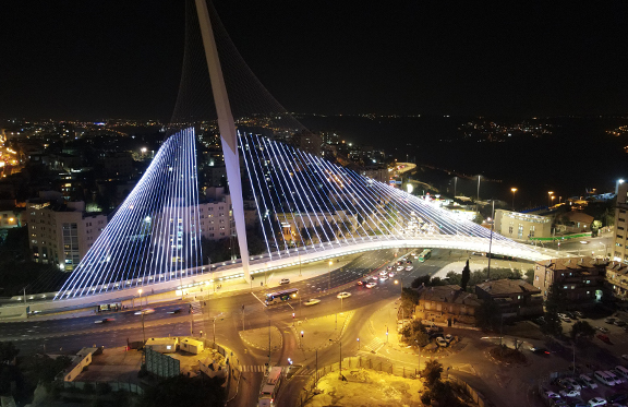 cable-stayed bridge lighting project